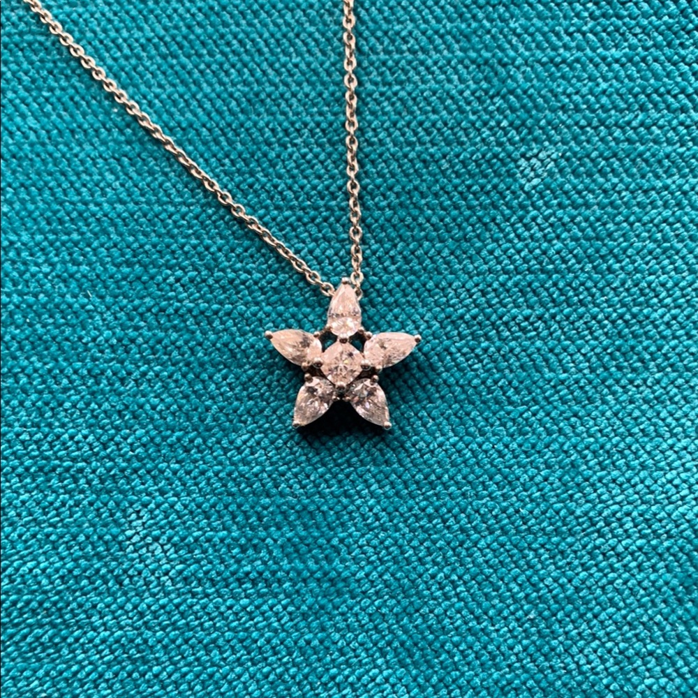 Minimalist Silver Star Necklace